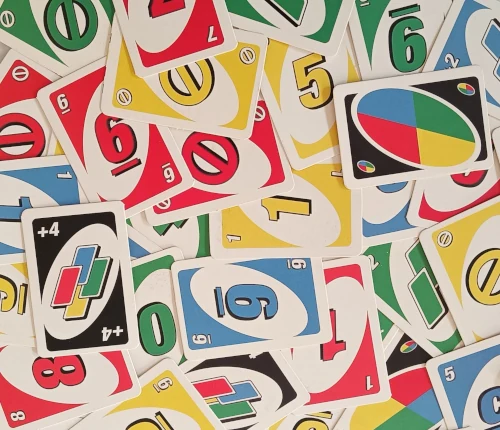 UNO cards